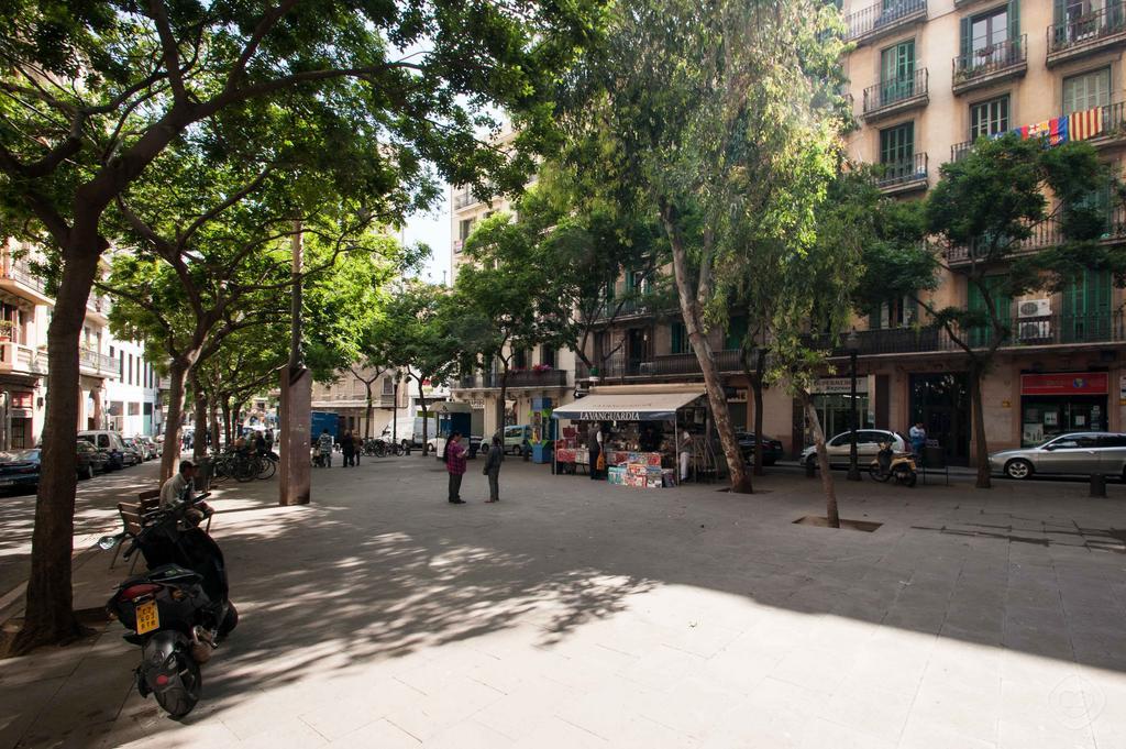 Rustic Poble Sec Apartment *